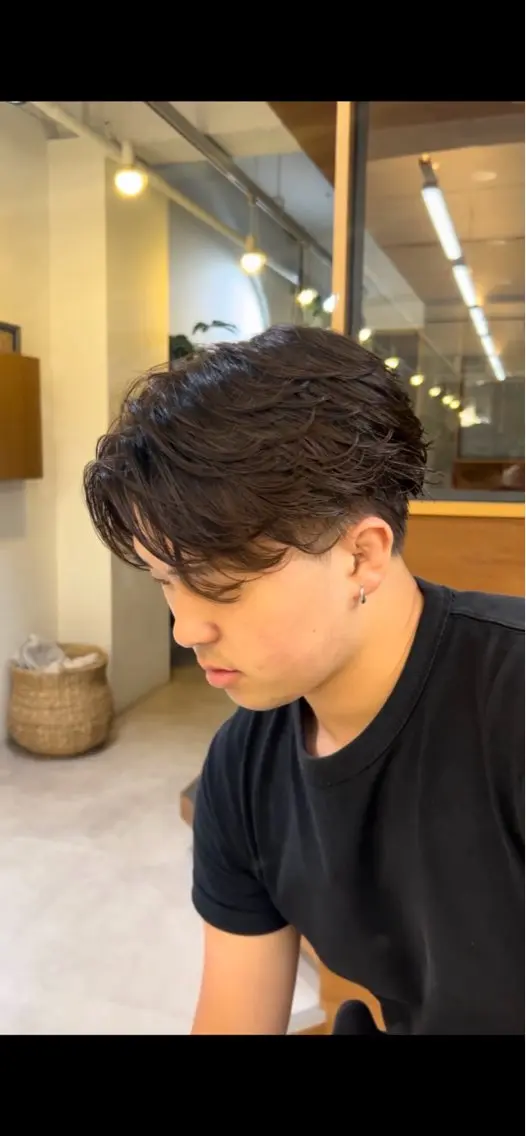 カラー メンズ 学生（メンズ向け） 透明感カラー 学生 ヘアカラー 艶感カラー/ カラーモデル募集のヘアスタイル