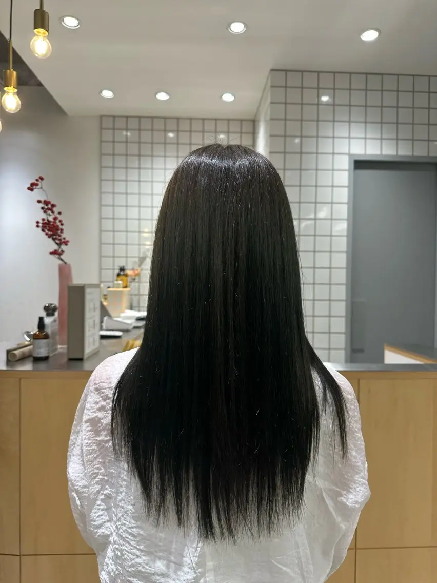 ロング ヘアカラー 🍇透明感カラー/ カットひかる🍒のヘアスタイル