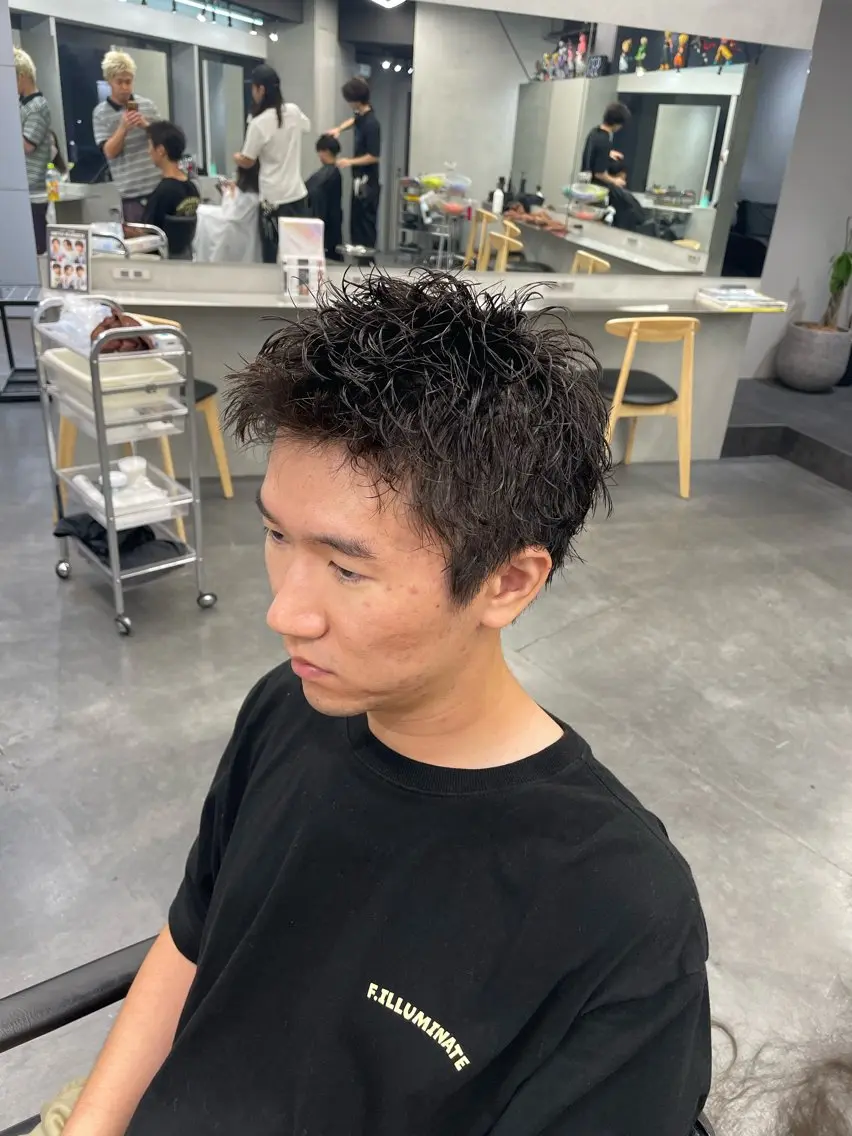 ショート パーマ ツイストスパイラルパーマ ニュアンスパーマ スパイラルパーマ fifth リュウセイのヘアスタイル