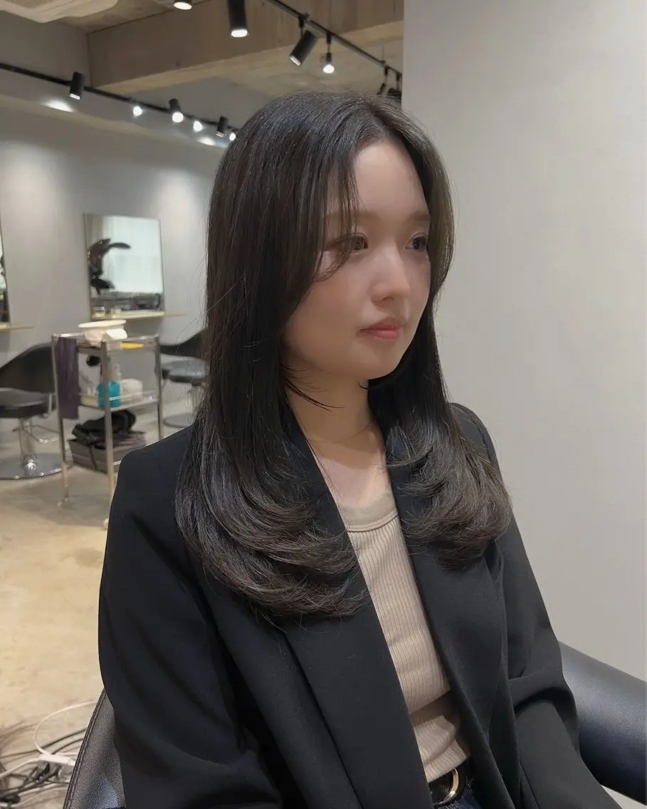 セミロング カラー レイヤーカット カット ヘアカラー トリートメント akane/ボブ /ブラウンベージュのヘアスタイル