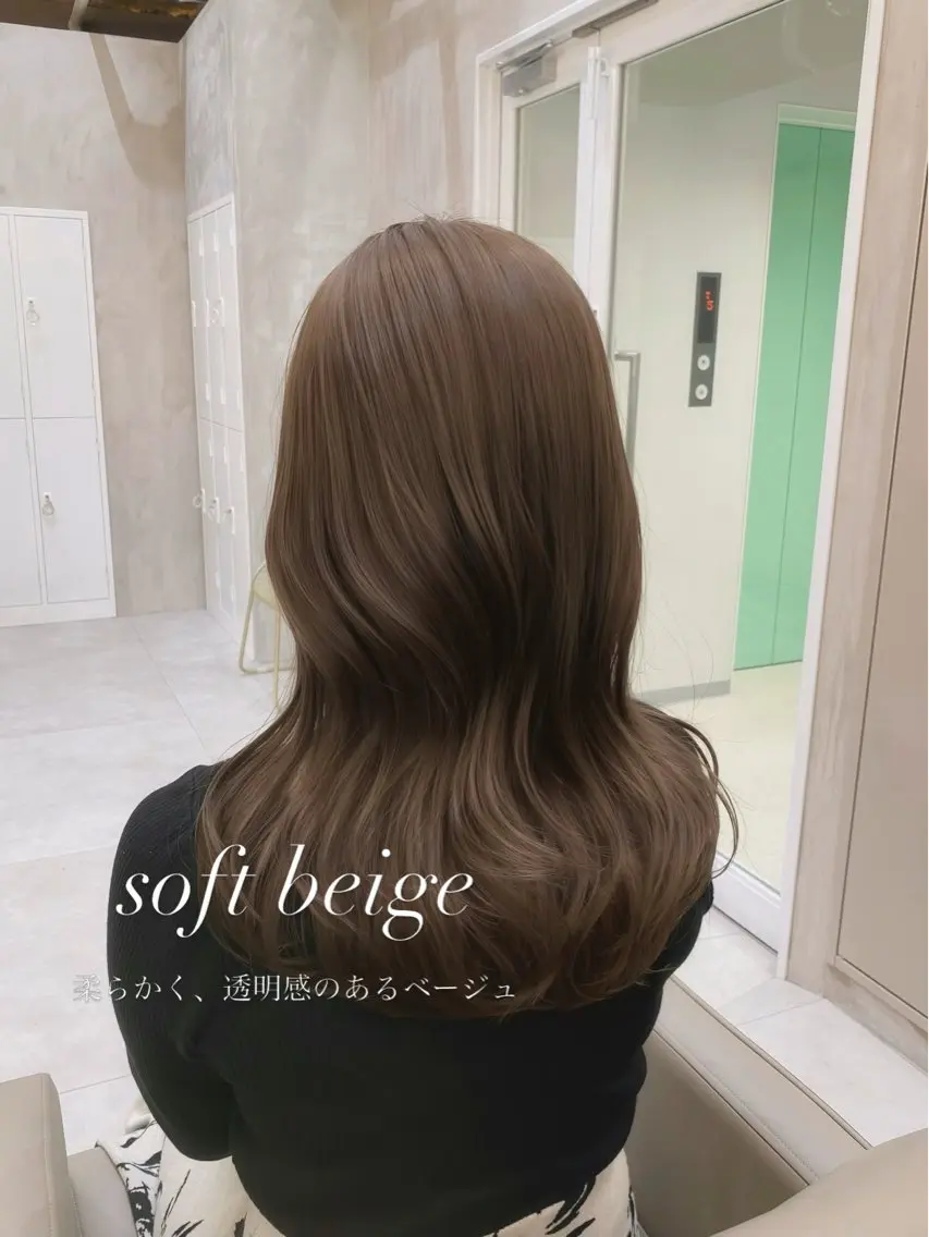 セミロング カラー ヘアアレンジ ベージュカラー ブリーチ 透明感カラー ダブルカラー グレージュ カット ヘアカラー トリートメント ヘアセット 赤み消し🫧韓国ヘア 🫧藤岡誠也のヘアスタイル