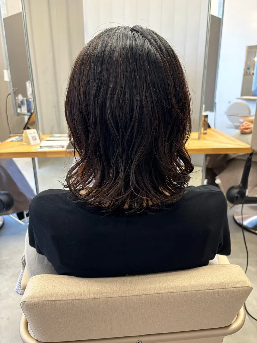 ミディアム パーマ カット パーマ chihale 富樫莉香のヘアスタイル