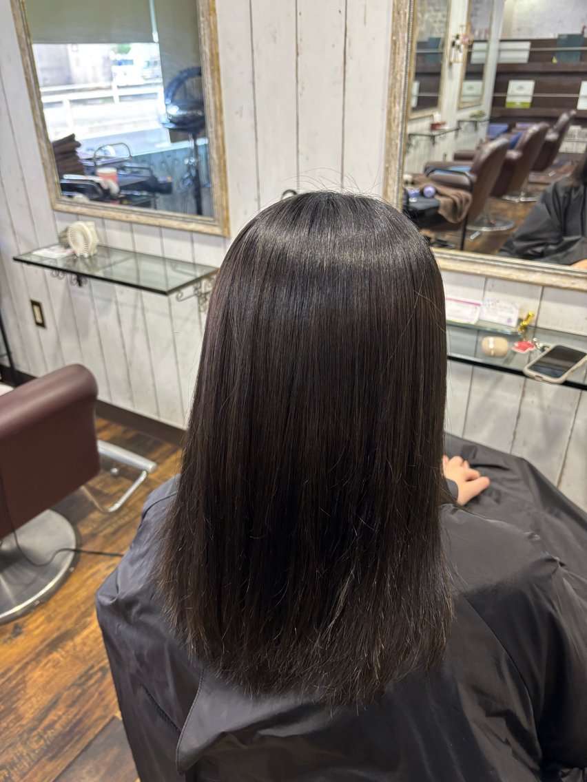 セミロング カラー ✩ mao ✩のヘアスタイル