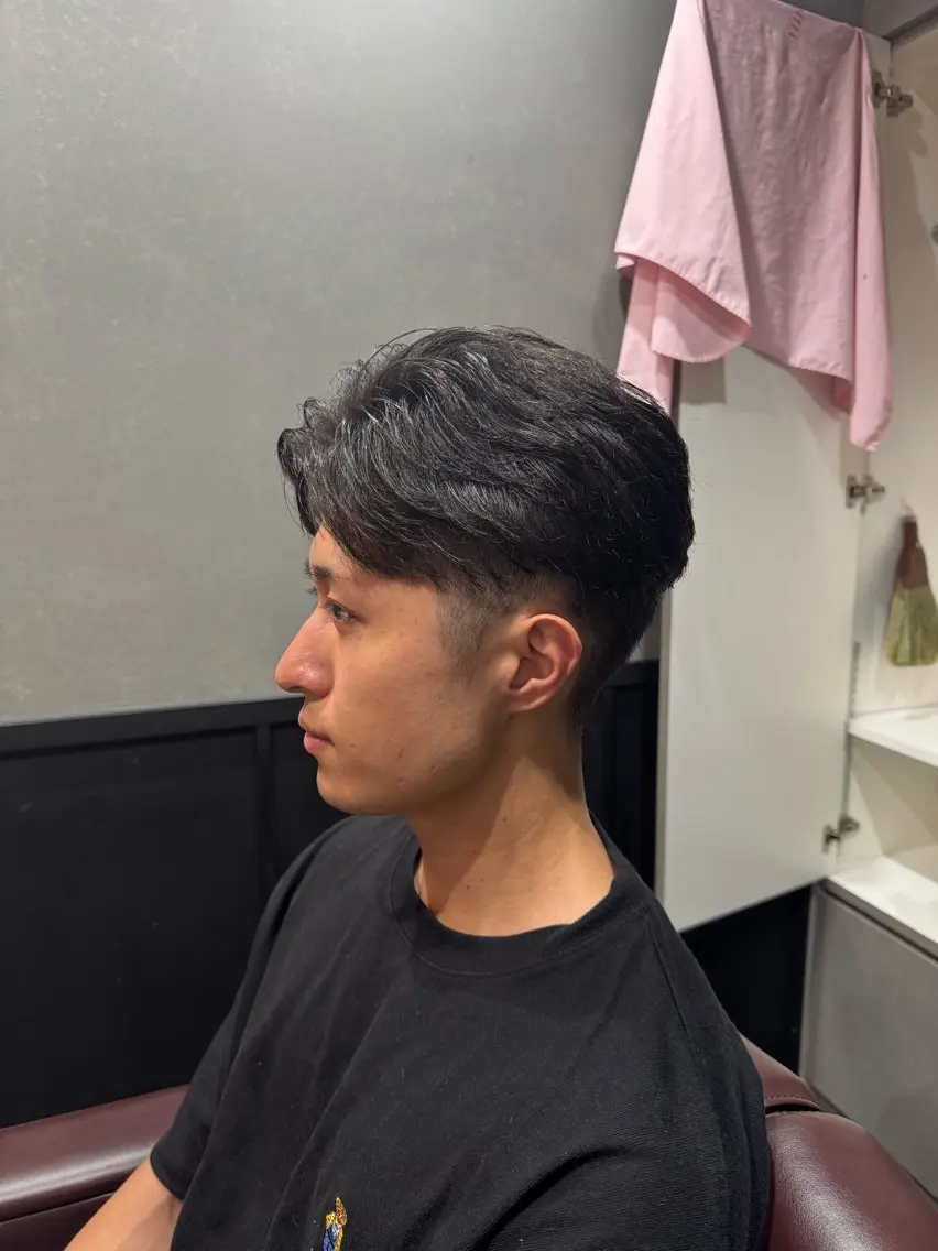 ミディアム ヒロ銀座 池山充のヘアスタイル