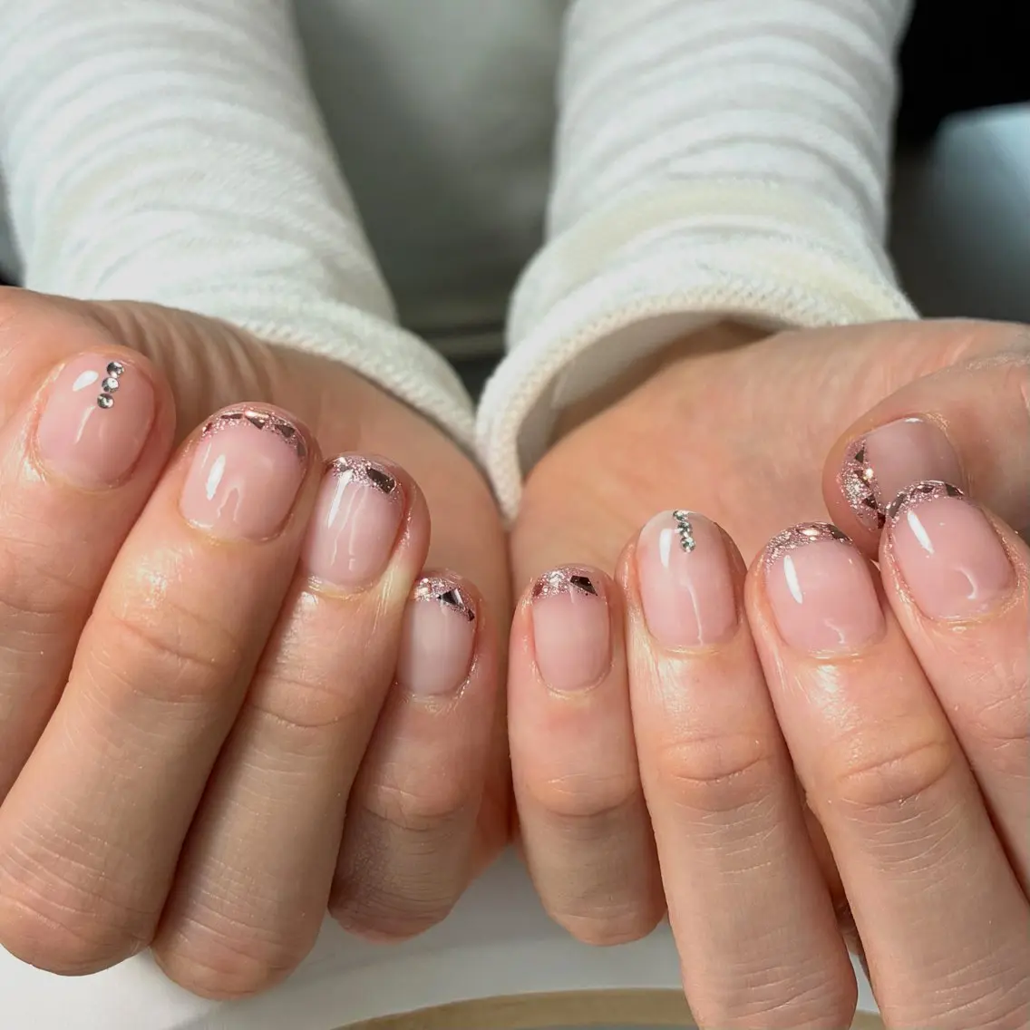 ネイル フレンチネイル ガラスフレンチ ピンク milimili アンナのネイルデザイン