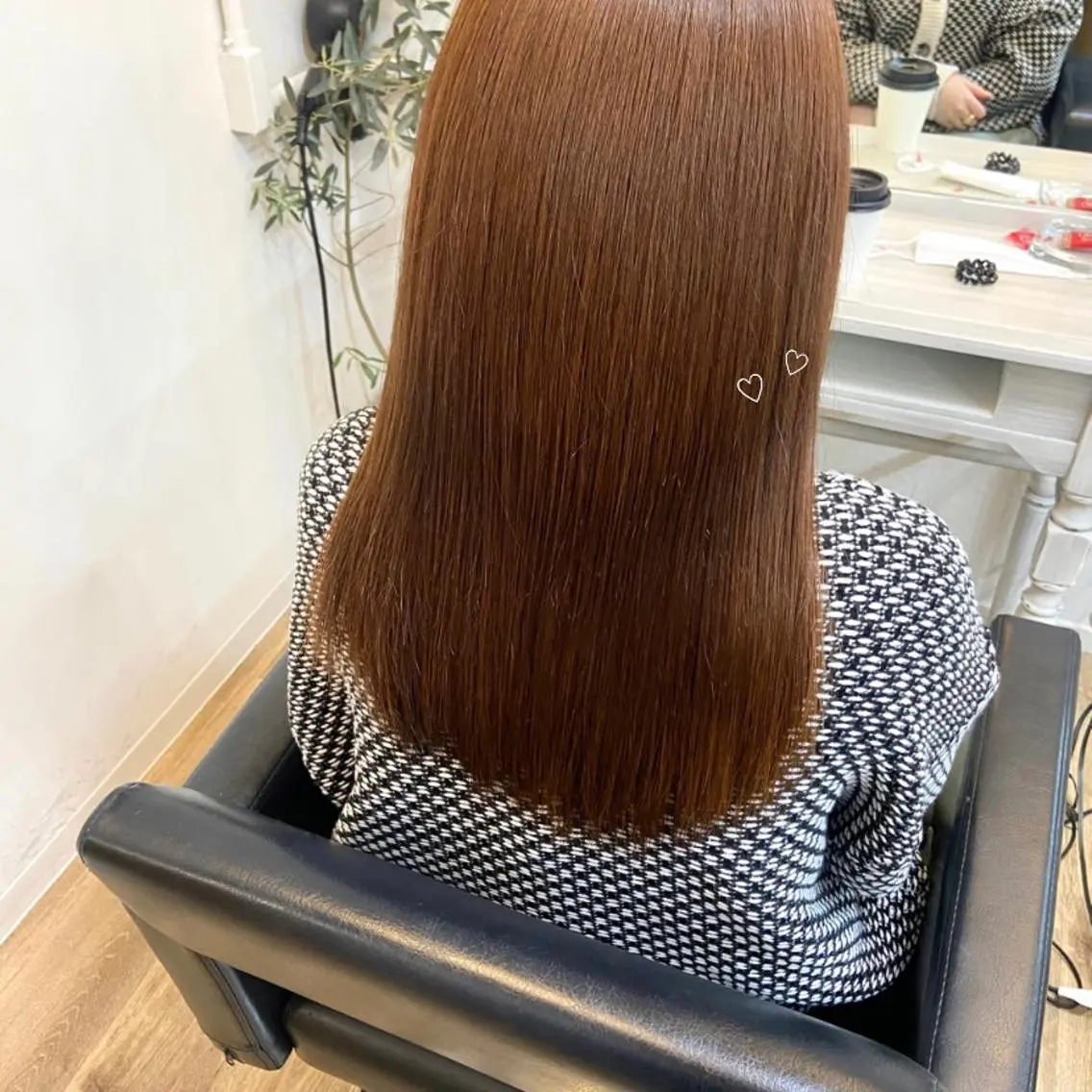 セミロング ボブ ハイライト 髪質改善 mai 🎀 /  暖色カラー♡のヘアスタイル