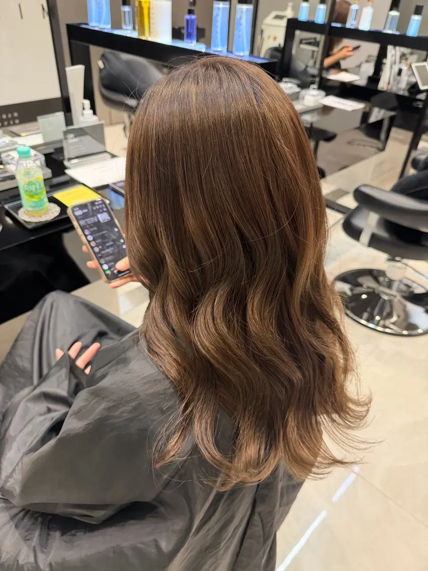 ロング ヘアカラー トリートメント 吉松 ヒヨカのヘアスタイル