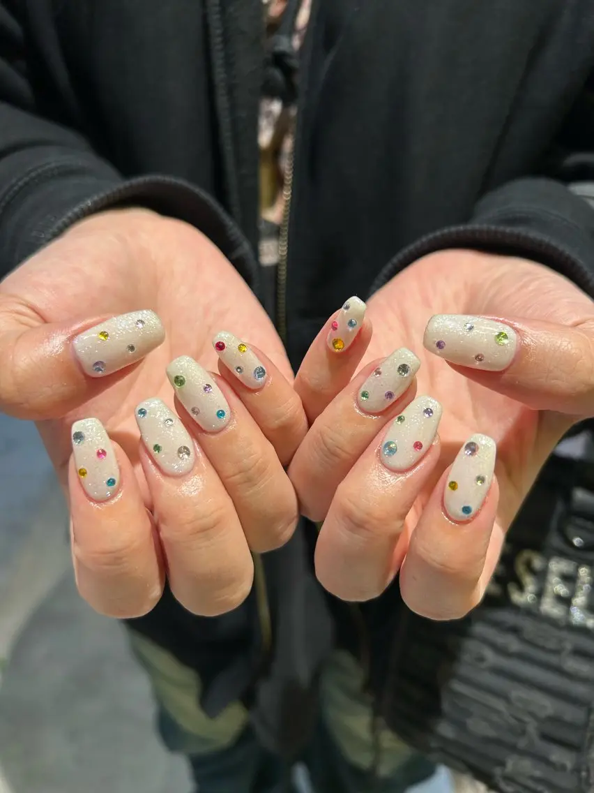ネイル ハンドネイル aoba🧁🎹 カラー/ネイルのヘアスタイル