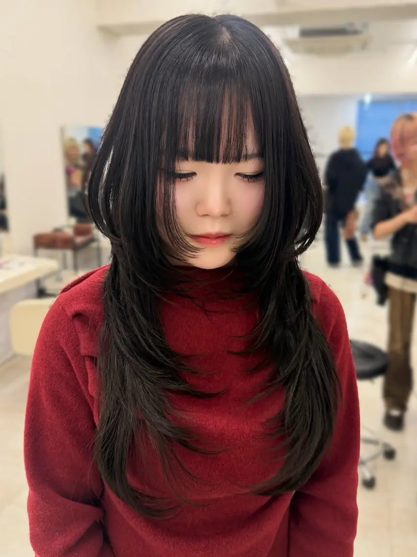 ロング くびれヘア 顔周りカット ハッシュカット ハイレイヤー 髪質改善 リコ ハッシュカット 韓国レイヤーのヘアスタイル