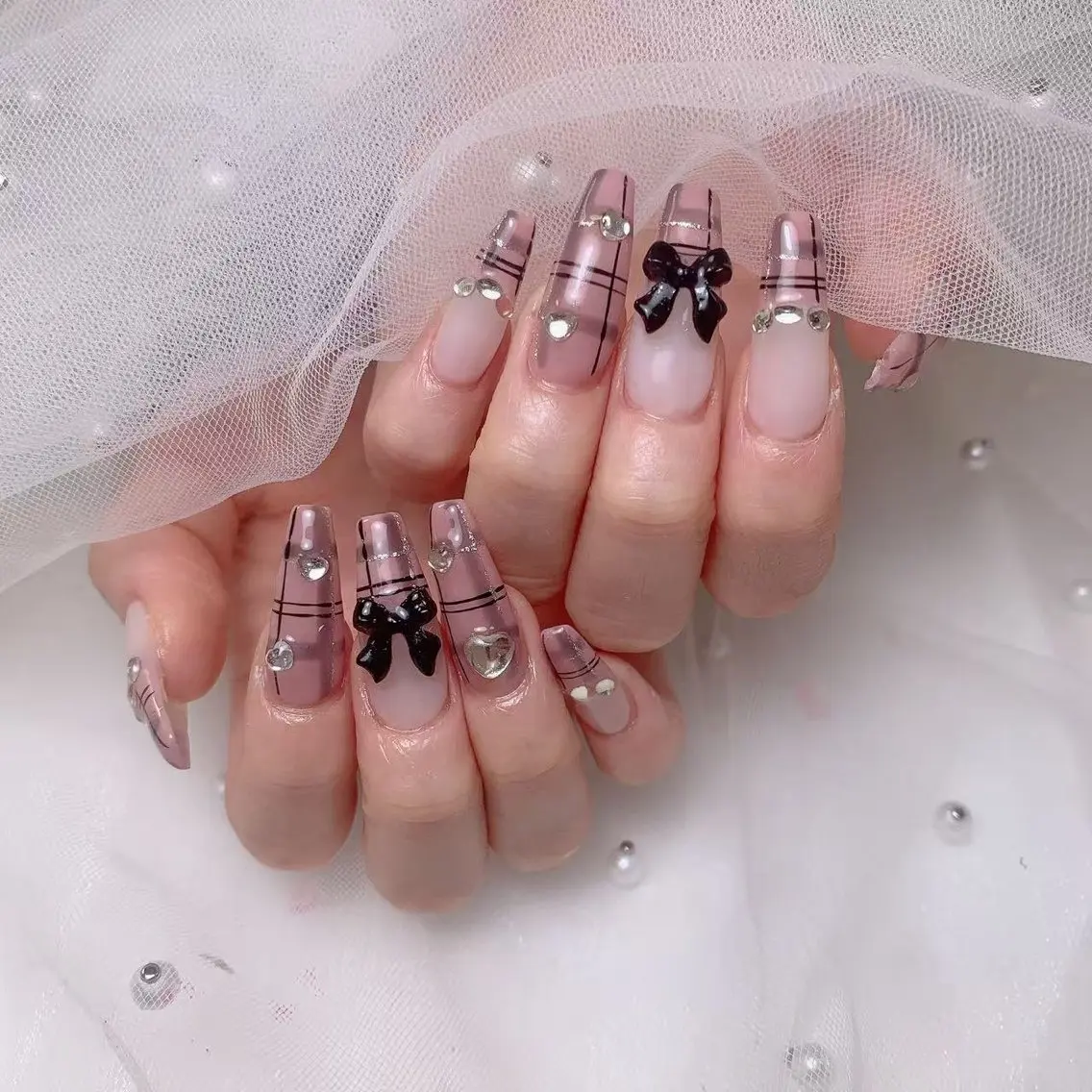ネイル ワンホンネイル Amina nail salonのネイルデザイン