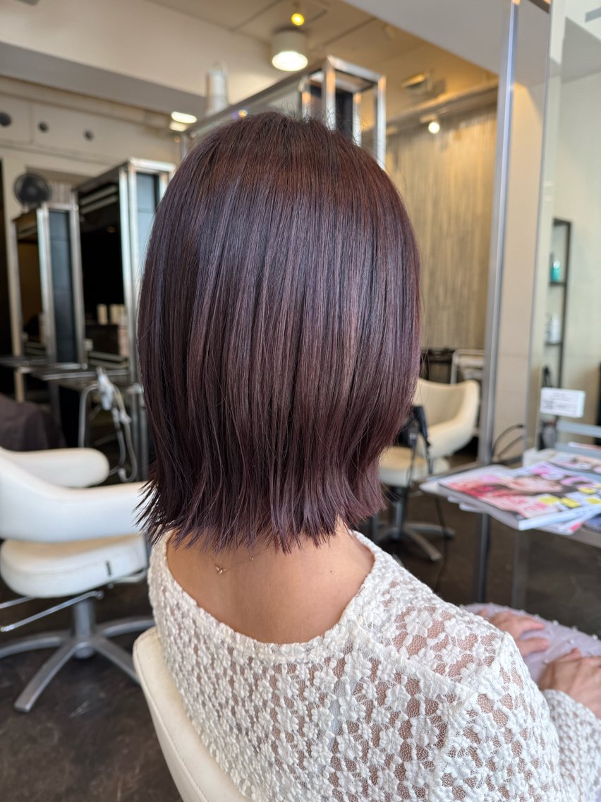 ミディアム カラー ブラウンカラー ピンクカラー ピンクブラウン ヘアカラー 浜田 美来のヘアスタイル