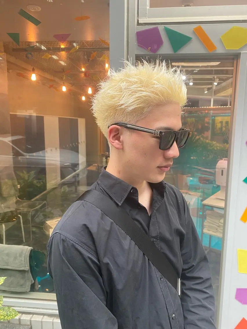 ショート カラー メンズ メンズブリーチ スパイキーショート ブリーチ ショートヘア トリートメント Riganuts王子 Hayato✂︎のヘアスタイル