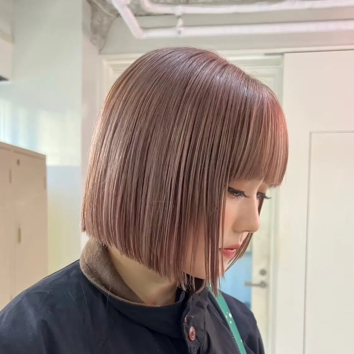 全頭ブリーチ+カラー+2stepトリートメントの写真