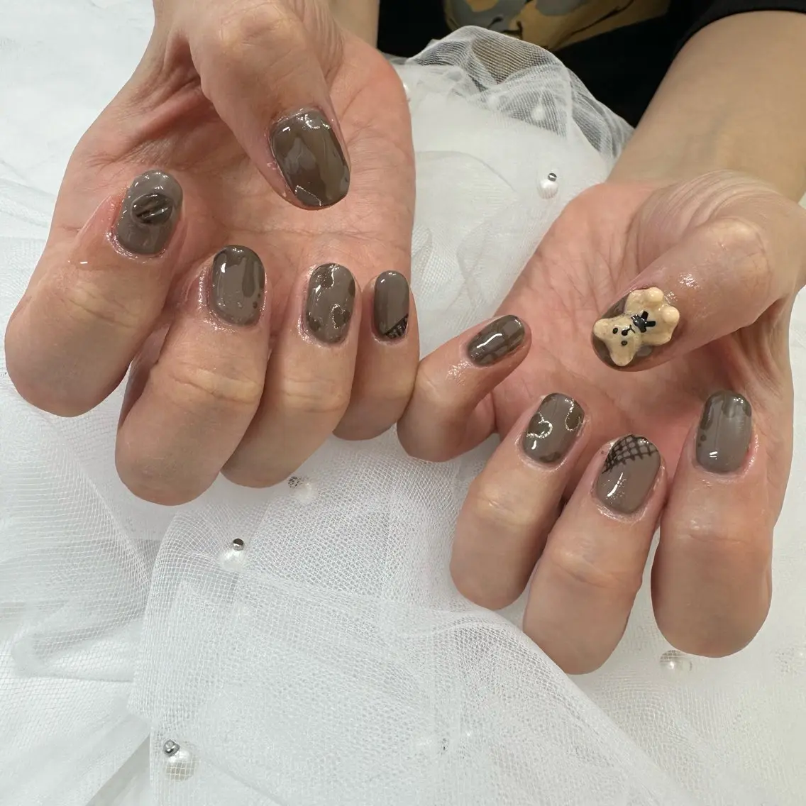ネイル Elegancia. Hiromiのネイルデザイン