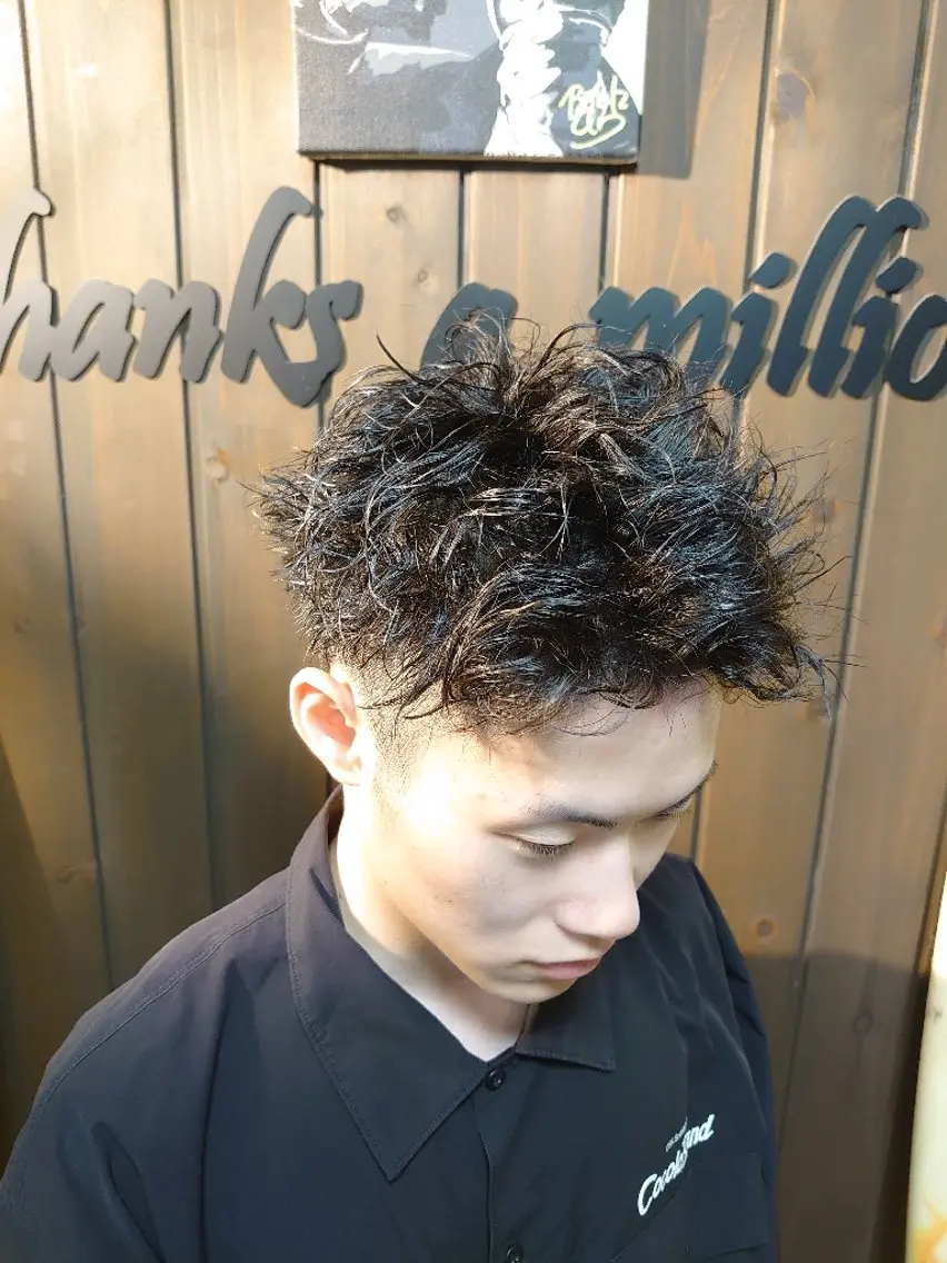 ショート メンズ パーマ メンズパーマ 岡林 選のヘアスタイル