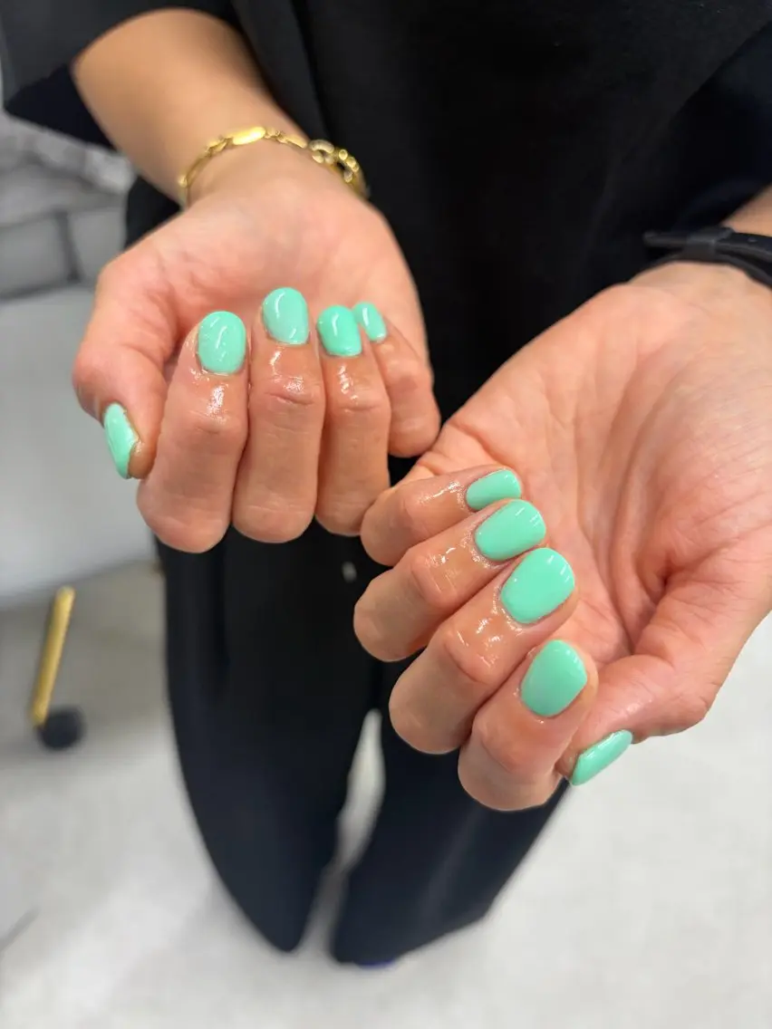 オフあり ハンドワンカラー🤍💅(176色🎨)の写真
