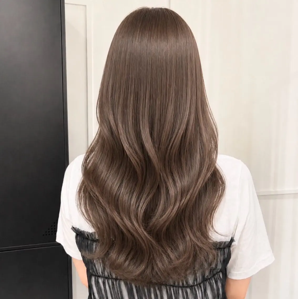 ロング カラー 大阪 天王寺 attraitななかのヘアスタイル