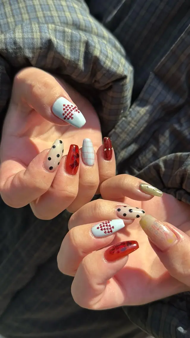 ネイル フラッシュネイル フットネイル フレンチネイル 韓国ネイル マグネットネイル SAKU nail 作島茜のネイルデザイン