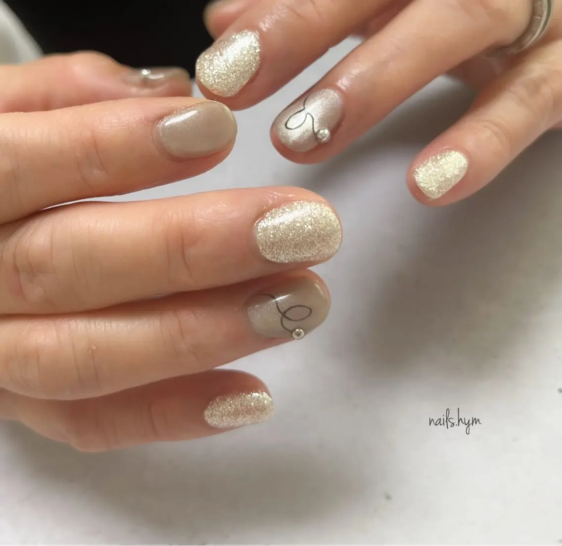 ネイル アートネイル マグネットネイル nails. hymのネイルデザイン