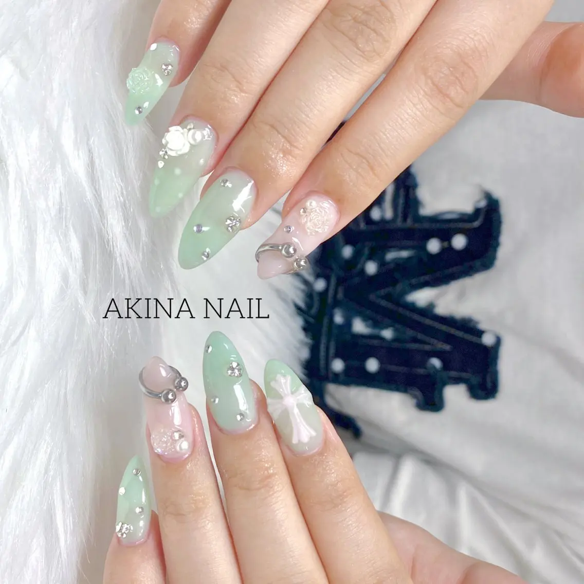 セミロング ハンドネイル Akina Nail 亀戸のネイルデザイン