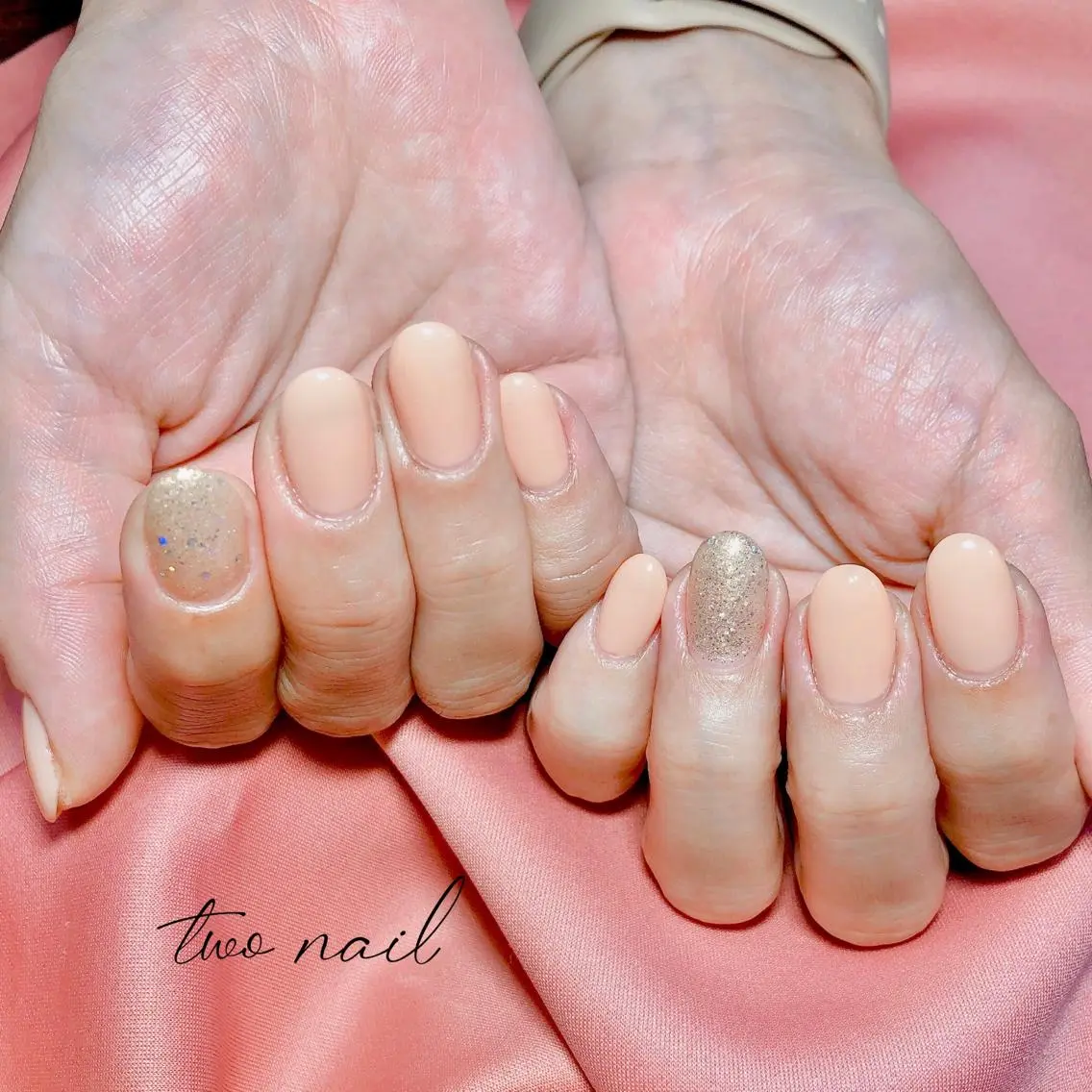 ネイル アートネイル フットネイル ハート ニュアンスネイル ホワイト ハンドネイル two nailのネイルデザイン