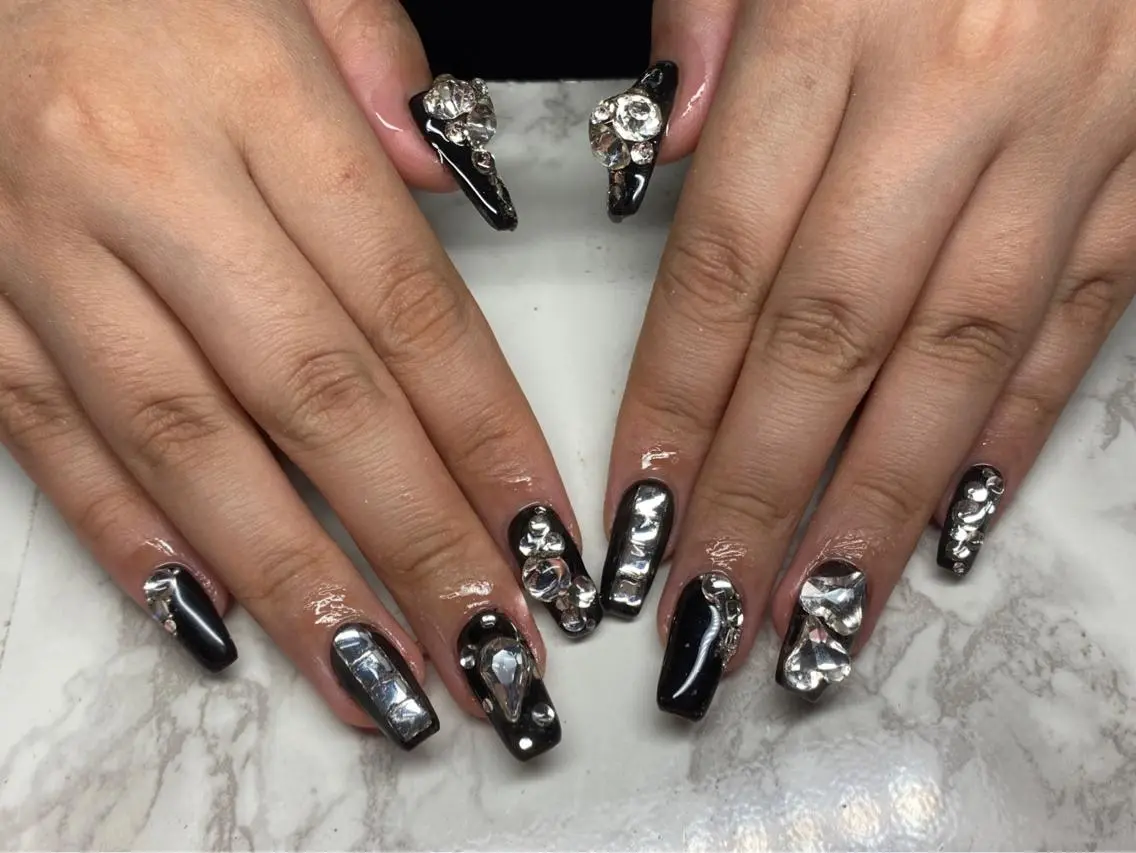 ミディアム ネイル Beauty Salon Lunaのエステ・リラクイメージ