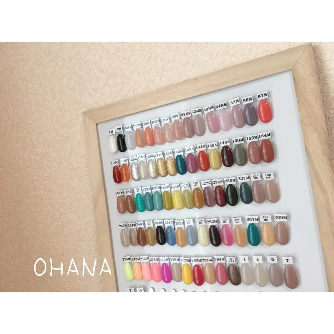 ネイル ミラーネイル ニュアンスネイル ショートネイル 冬ネイル nailroom OHANA🌴のネイルデザイン