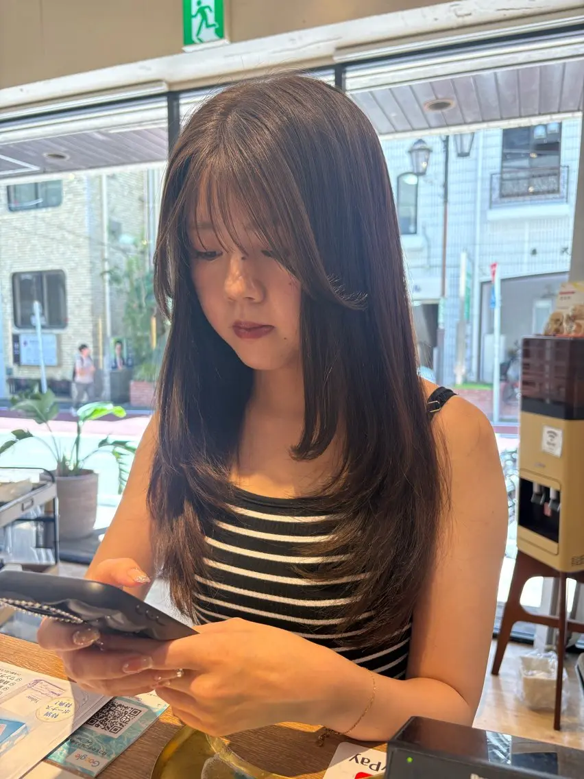 ロング カット 透明感カラー 🧚‍♂️さえのヘアスタイル