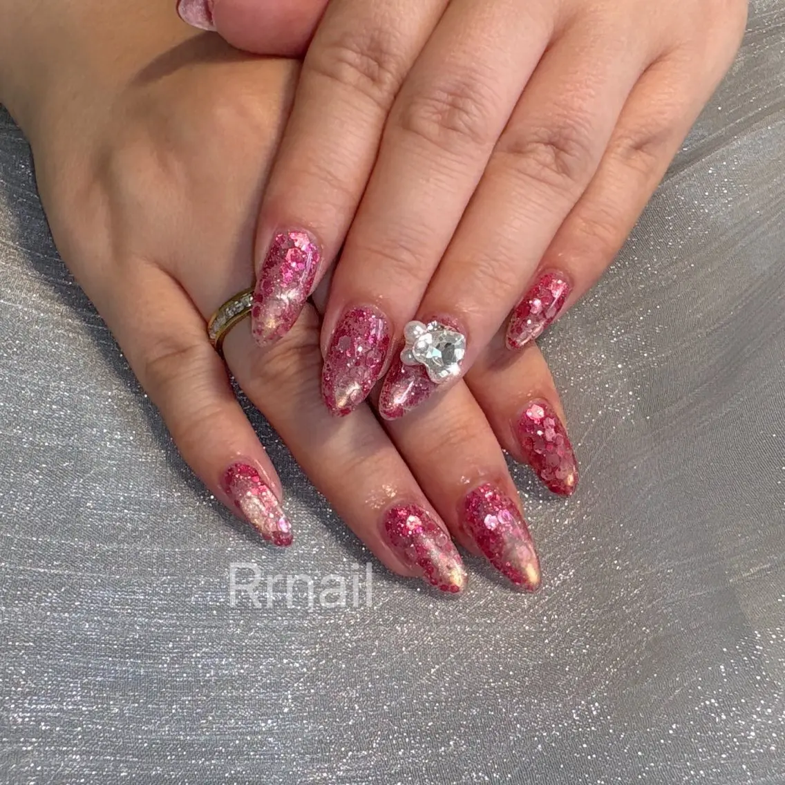 セミロング ハンドネイル Rr Nailのネイルデザイン