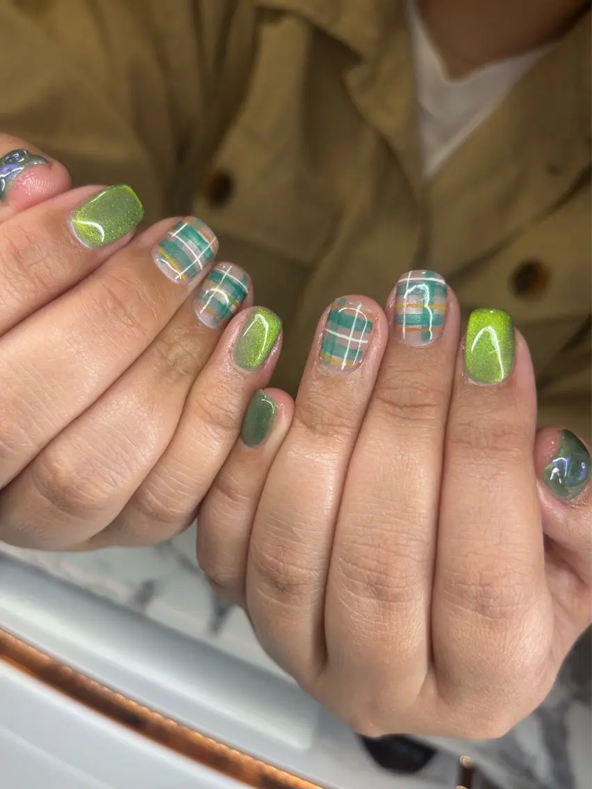 ネイル アートネイル マグネットネイル ハンドネイル Re:na-ju mayuのネイルデザイン