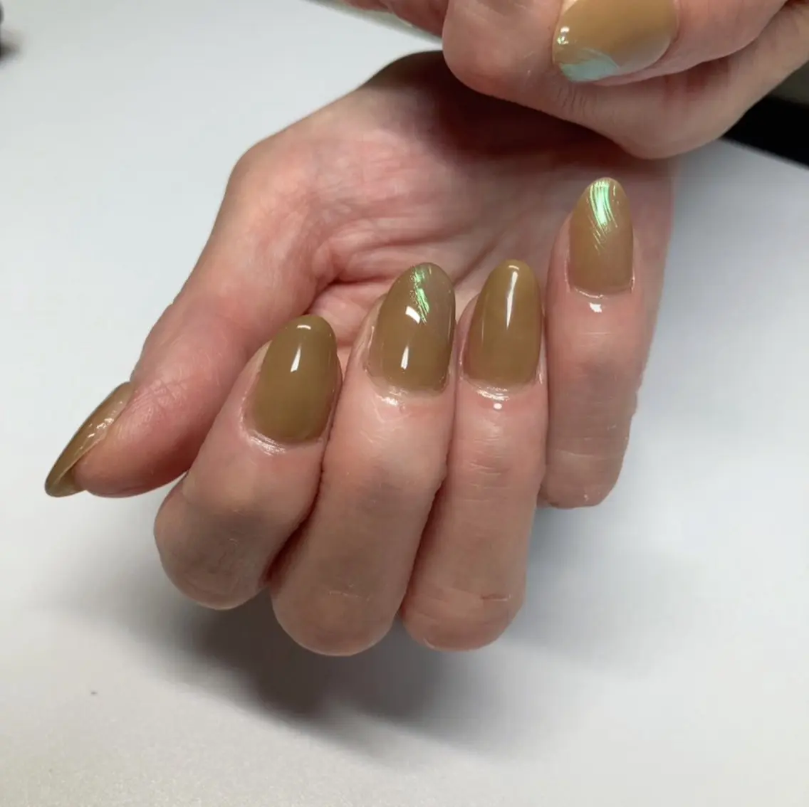ネイル オーロラネイル ミラーネイル シンプルネイル nail Callaのネイルデザイン