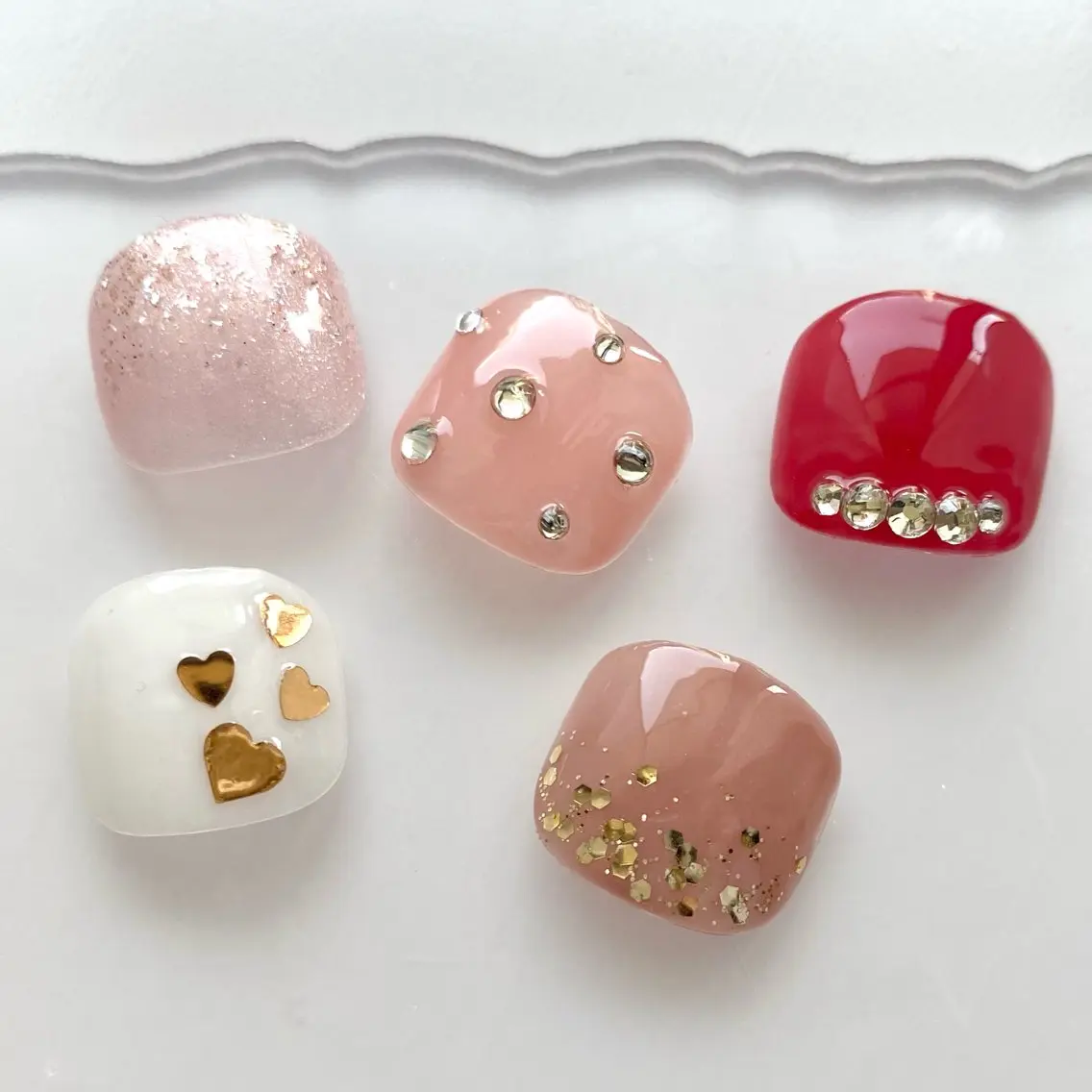 ネイル フットネイル Aoi💅🏻 表参道のネイルデザイン