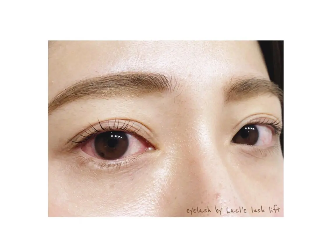 マツエク・マツパ 一重×まつ毛パーマ Lacl'e hitomiの眉毛・アイブロウイメージ