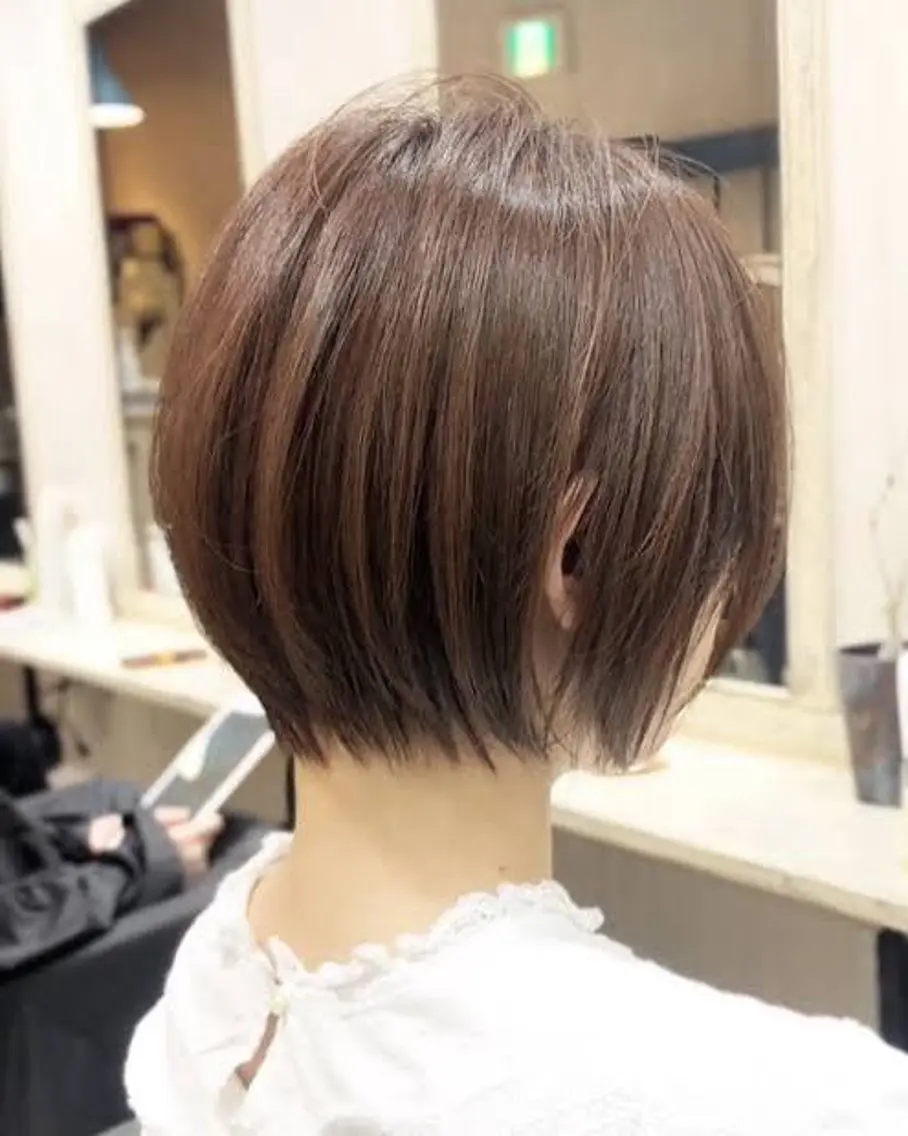 ショート 🌈透明感カラー 韓国 ミライ🇰🇷のヘアスタイル