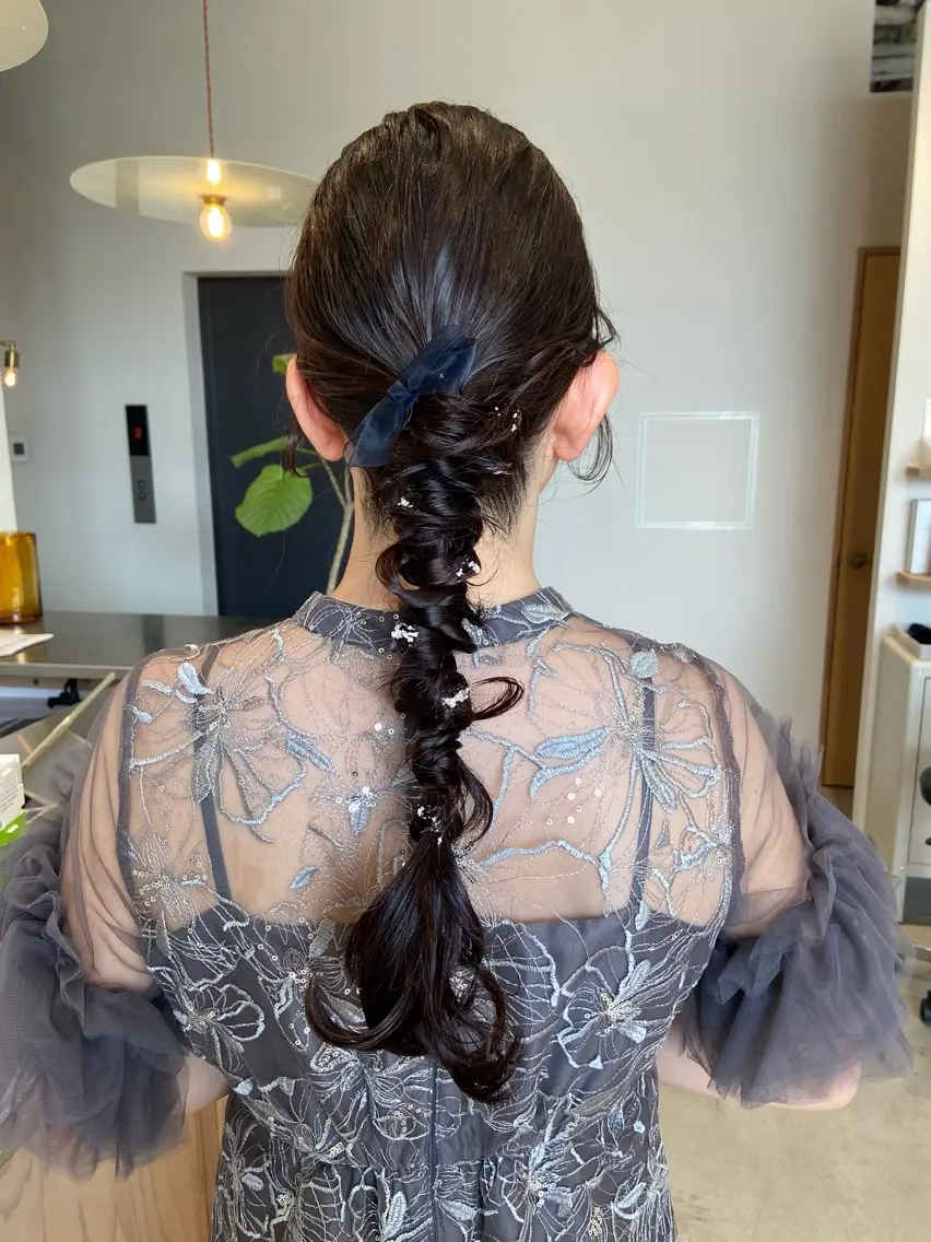 ロング ヘアアレンジ ヘアセット 石川 瑠琉のヘアスタイル