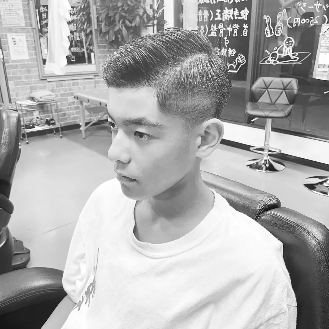 ショート le.shoji ル，ショージのヘアスタイル
