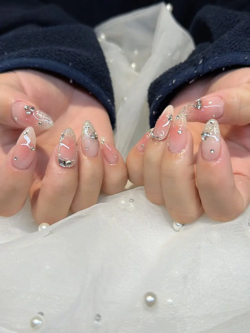 ネイル 内田 里穂のネイルデザイン