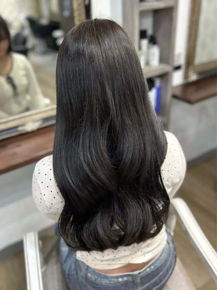 ロング カラー ブリーチ ヘアカラー さや𝜗𝜚 カラーモデル募集中のヘアスタイル