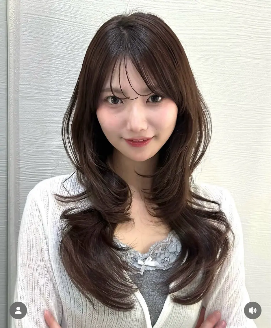 ロング くびれヘア 韓国風ヘア レイヤーカット ヘアカラー トリートメント ヘアセット お白髪染めリタッチ なつみ/COA銀座のヘアスタイル