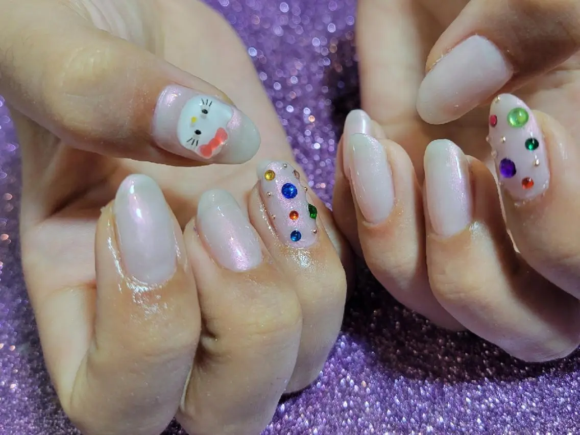 ネイル ハンドネイル 💜bora .のネイルデザイン