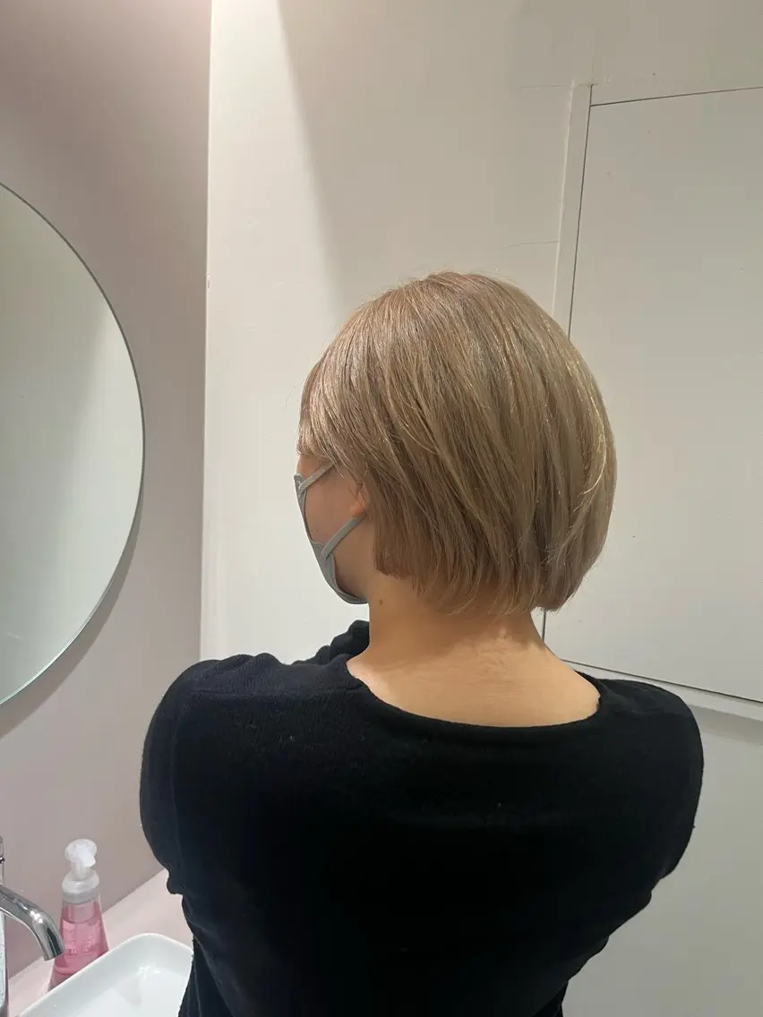 ショート Louwe 小島のヘアスタイル