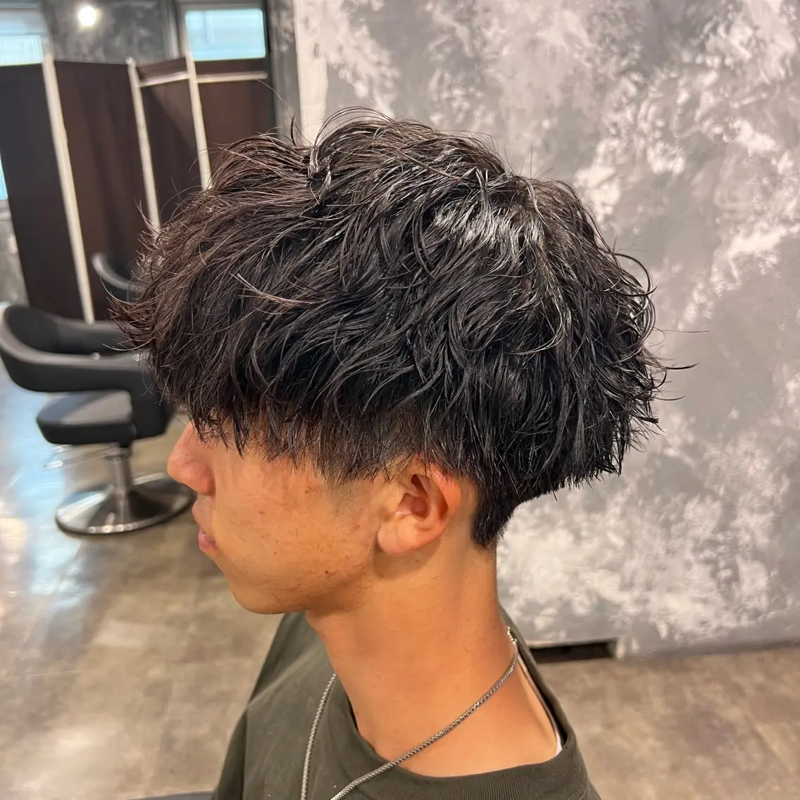 ショート カラー パーマ ヘアアレンジ メンズ キッズ メンズパーマ 波巻きパーマ 🔷横浜1のパーマ 職人🔷将太郎のヘアスタイル