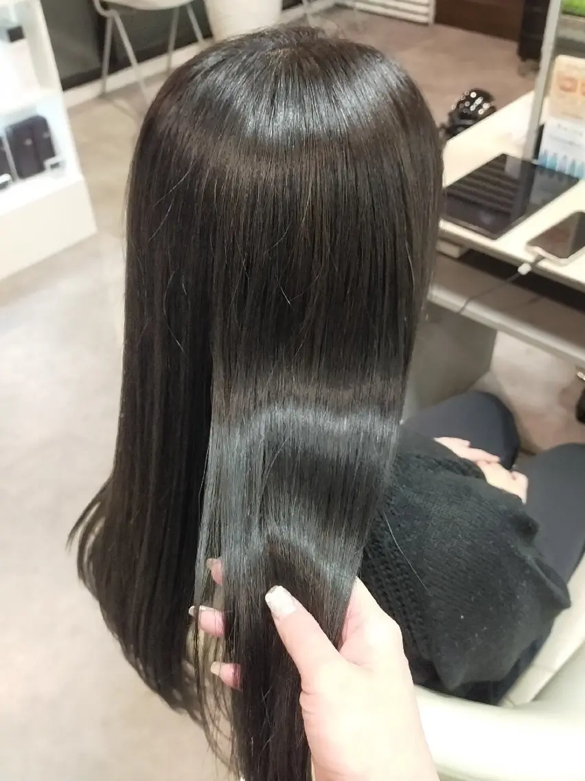 カラー ヘアカラー トリートメント SiLO 🎀 𝕂𝕒𝕟𝕟𝕒のヘアスタイル