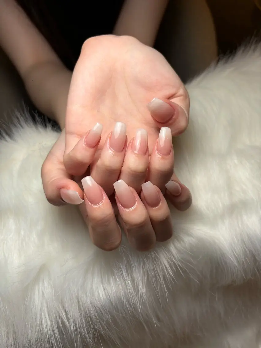 ネイル 韓国ネイル マグネットネイル ワンカラーネイル ネイルチップ Jenn Nail Salonのネイルデザイン