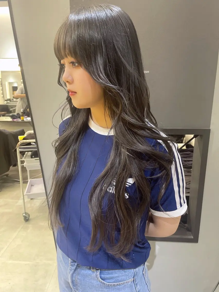 ロング レイヤーカット AIRI layer cut hairのヘアスタイル