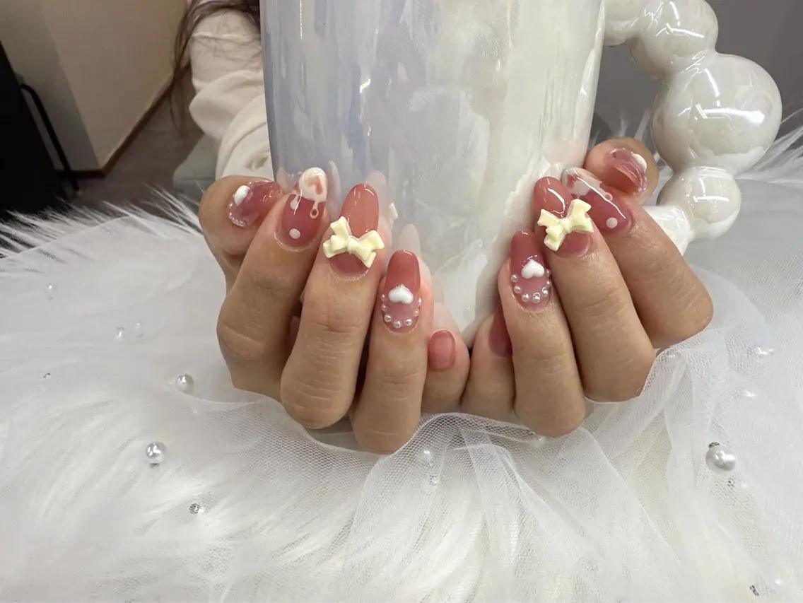 ネイル MIKIネイル YUKAのネイルデザイン