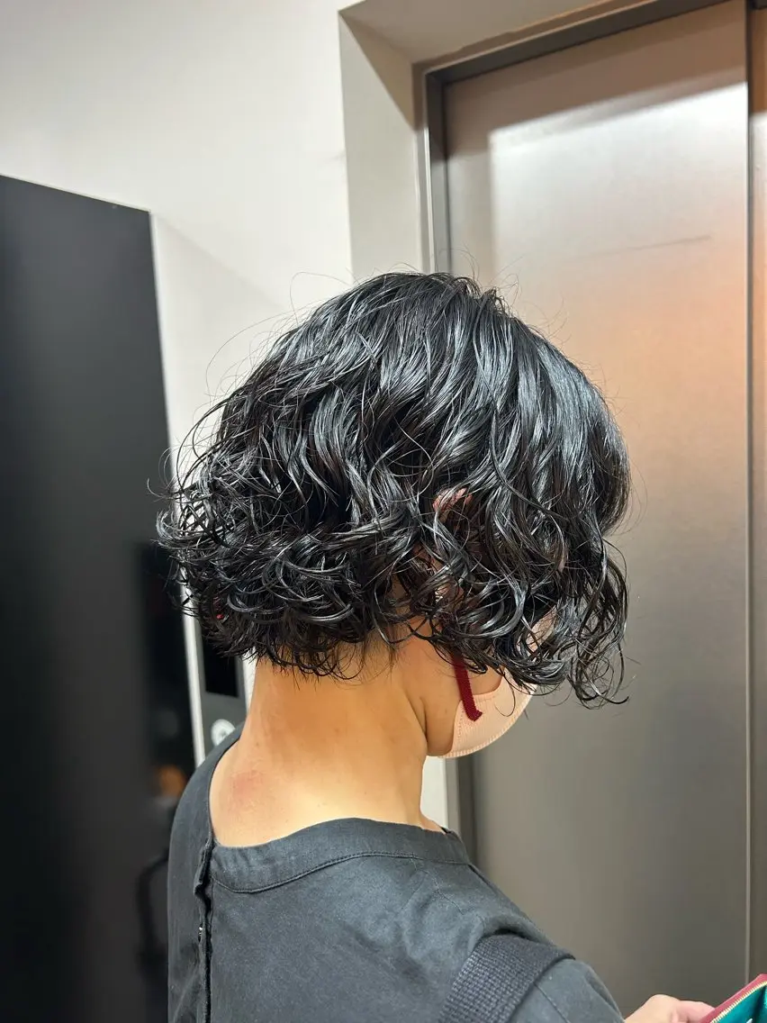 レディースカット✂︎＋パーマ👩‍🦱の写真