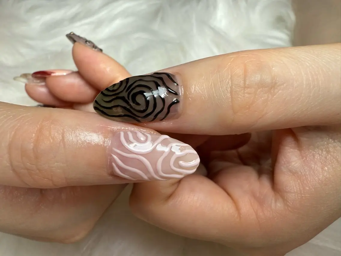 セミロング shandy nailのネイルデザイン