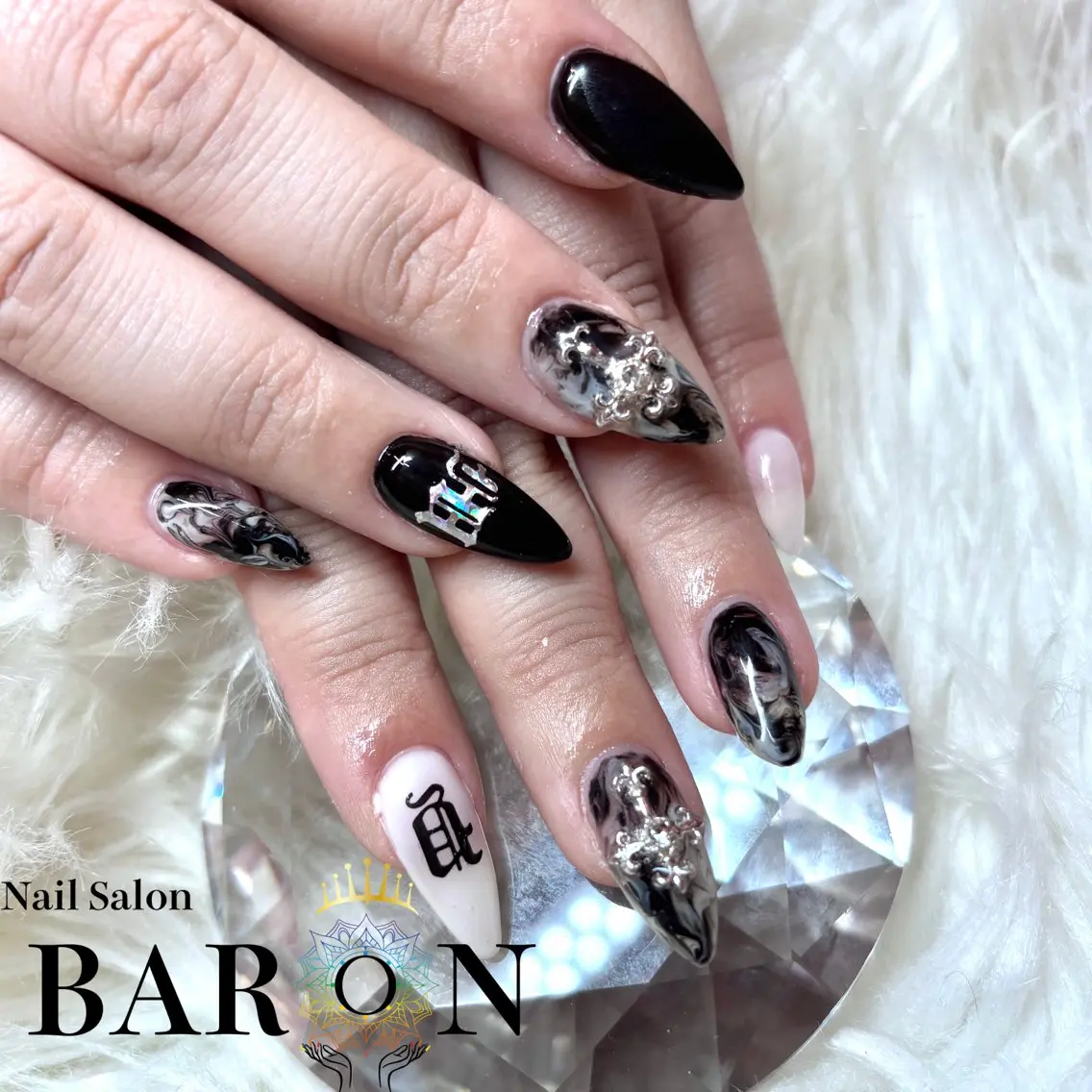 ネイル ハンドネイル BARON WAKAのネイルデザイン
