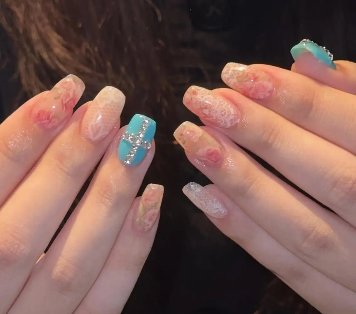 ネイル Luna Nailsのネイルデザイン